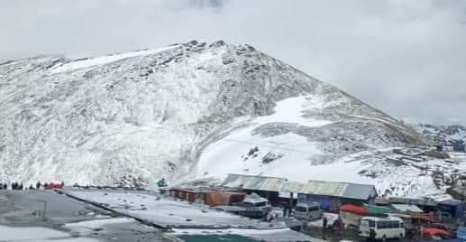 Babusar Top Received Second Snowfall In July