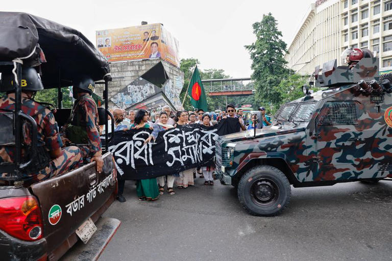 Bangladesh Closes Universities Following Deadly Protests